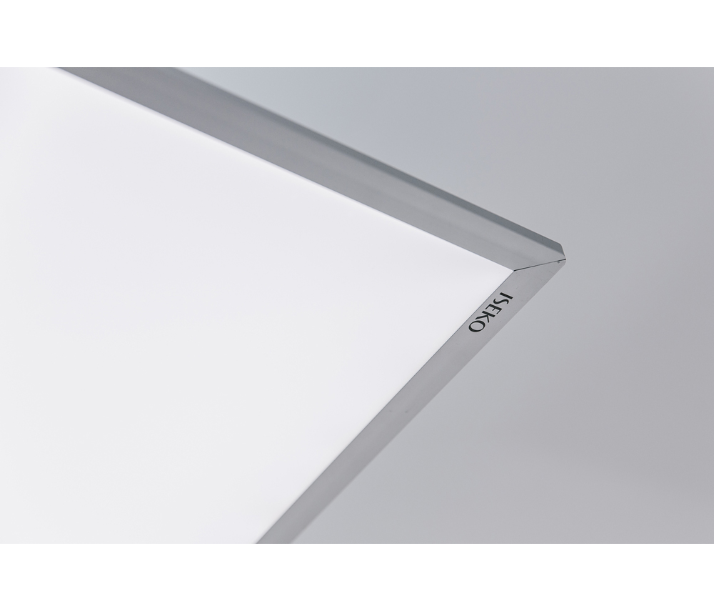 Бестеневой светильник Iseko IS001R